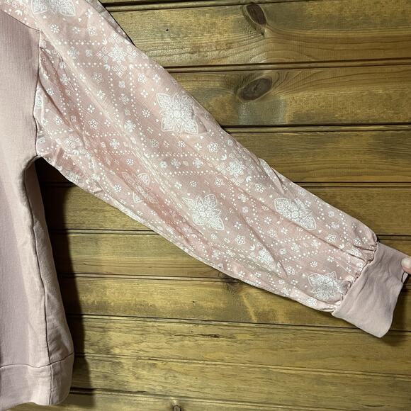 UMGEE French Terry Bandana Hoodie Women’s Size L Mixed Print Raw Seams Loose Fit - Picture 6 of 12